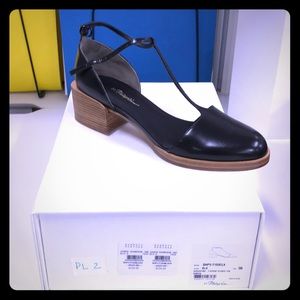 Brand NEW Philip Lim 3.1 T-Strap sandal